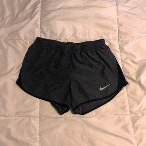 Nike “dri-fit” activewear shorts, size: small